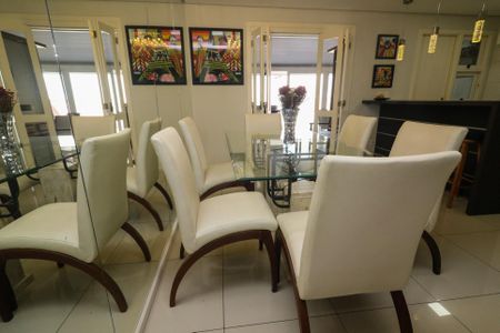 Casa à venda com 192m², 3 quartos e 2 vagasSala de Jantar