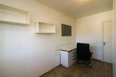 Casa à venda com 192m², 3 quartos e 2 vagasQuarto 2