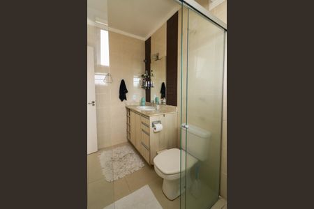 Casa à venda com 192m², 3 quartos e 2 vagasBanheiro da Suíte