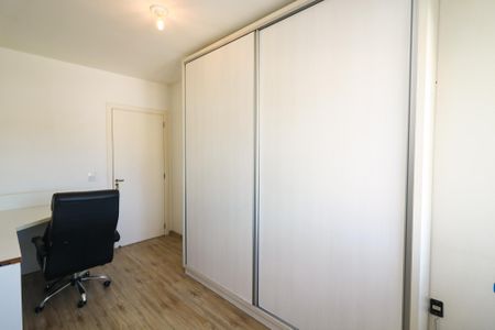 Casa à venda com 192m², 3 quartos e 2 vagasQuarto 2