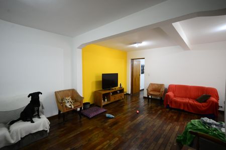 Sala de casa à venda com 3 quartos, 248m² em Vila Monumento, São Paulo