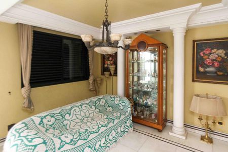 Apartamento à venda com 310m², 3 quartos e 4 vagasSala