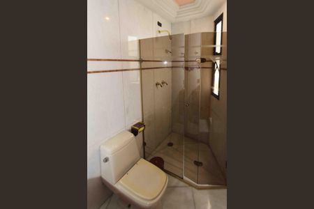 Apartamento à venda com 310m², 3 quartos e 4 vagasBanheiro da Suíte 03