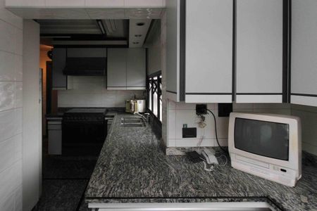 Apartamento à venda com 310m², 3 quartos e 4 vagasCozinha