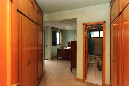 Apartamento à venda com 310m², 3 quartos e 4 vagasLavabo