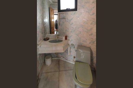 Apartamento à venda com 310m², 3 quartos e 4 vagasLavabo da Cobertura