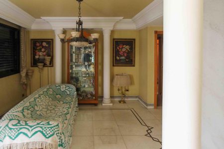 Apartamento à venda com 310m², 3 quartos e 4 vagasSala