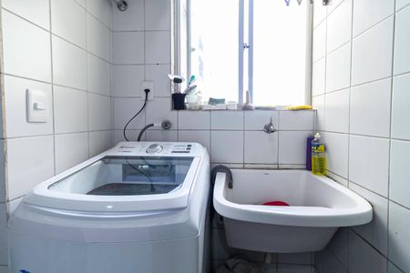 Apartamento à venda com 73m², 3 quartos e 1 vaga Apartamento à venda com 73m², 3 quartos e 1 vagaÁrea de serviço