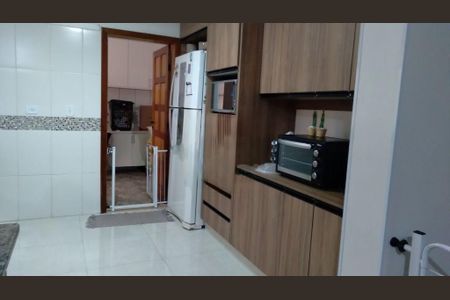 Casa à venda com 150m², 3 quartos e 4 vagas
