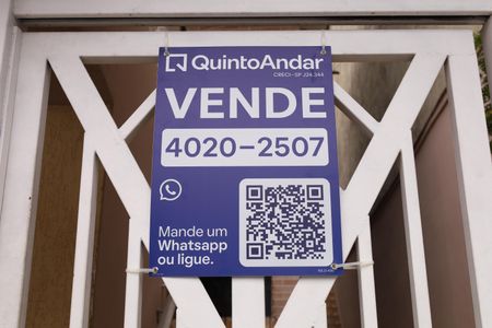 Casa à venda com 175m², 2 quartos e 2 vagasPlaca
