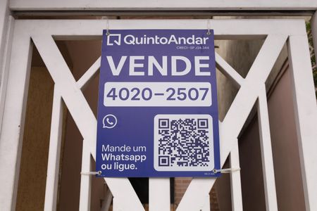 Casa à venda com 175m², 2 quartos e 2 vagasPlaca