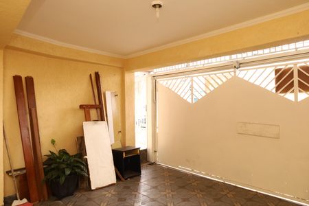 Casa à venda com 175m², 2 quartos e 2 vagasÁrea comum