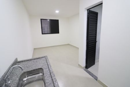 Quarto/Cozinha de kitnet/studio para alugar com 1 quarto, 21m² em Presidente Altino, Osasco
