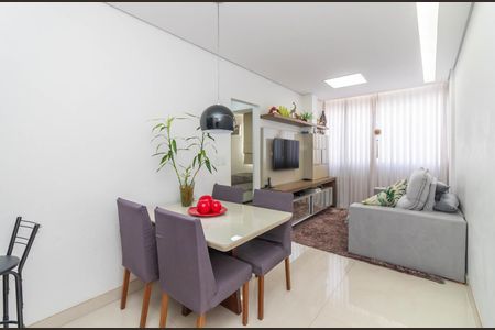Sala de apartamento à venda com 2 quartos, 58m² em União, Belo Horizonte
