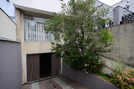Casa à venda com 320m², 3 quartos e 4 vagasÁrea Externa