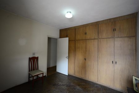 Casa à venda com 320m², 3 quartos e 4 vagasQuarto 2
