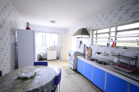 Casa à venda com 320m², 3 quartos e 4 vagasCozinha