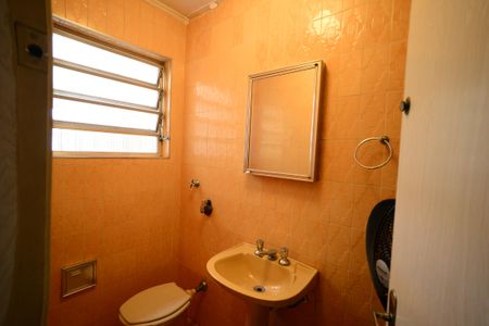 Casa à venda com 320m², 3 quartos e 4 vagasLavabo