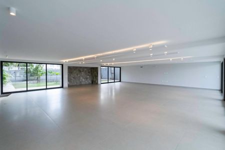 Sala 1 de casa à venda com 4 quartos, 2104m² em Bandeirantes (pampulha), Belo Horizonte