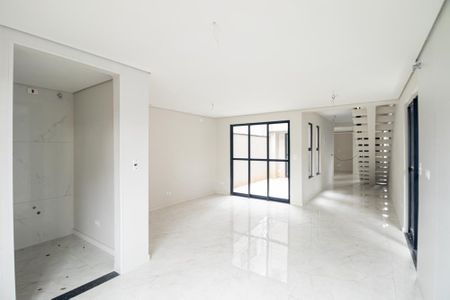 Casa para alugar com 145m², 3 quartos e 3 vagas Casa para alugar com 145m², 3 quartos e 3 vagasCozinha