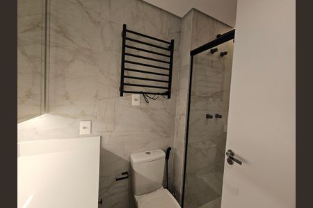 Banheiro de apartamento para alugar com 1 quarto, 30m² em Jardim das Acacias, São Paulo