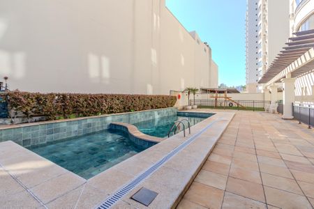 Apartamento à venda com 85m², 3 quartos e 2 vagasÁrea comum - Piscina