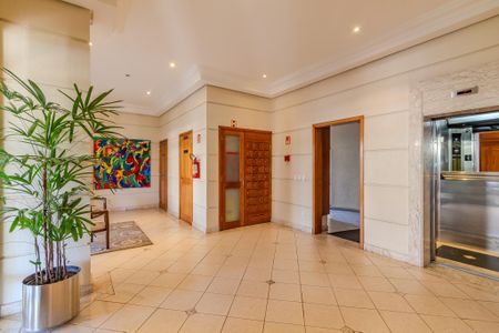 Apartamento à venda com 85m², 3 quartos e 2 vagasHall social