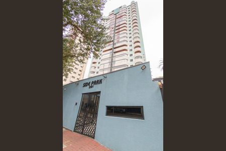 Apartamento para alugar com 117m², 3 quartos e 3 vagas Apartamento para alugar com 117m², 3 quartos e 3 vagasFachada