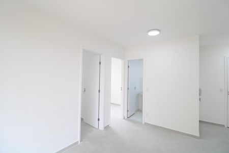 Sala de apartamento para alugar com 2 quartos, 39m² em Vila Isa, São Paulo
