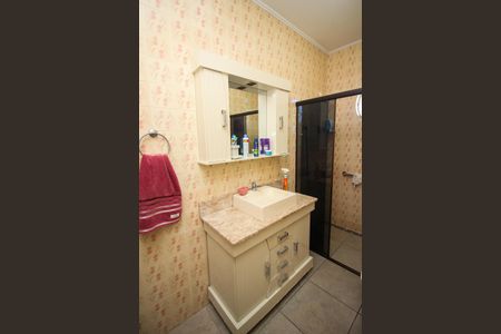 Casa à venda com 280m², 4 quartos e 2 vagas Casa à venda com 280m², 4 quartos e 2 vagasBanheiro da Suíte