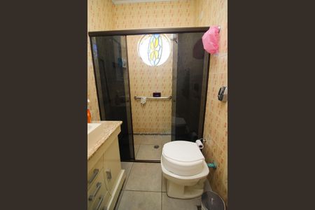Casa à venda com 280m², 4 quartos e 2 vagas Casa à venda com 280m², 4 quartos e 2 vagasBanheiro da Suíte