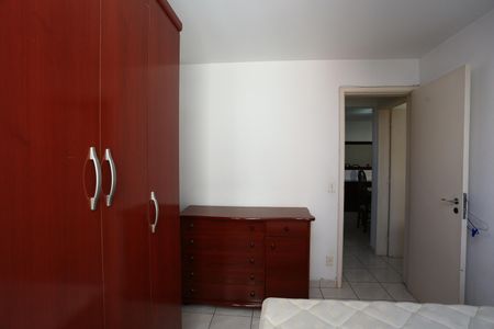 Quarto 1 de apartamento para alugar com 2 quartos, 64m² em Parque Reboucas, São Paulo