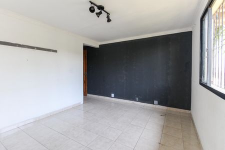 Sala de apartamento para alugar com 2 quartos, 49m² em Conjunto Residencial José Bonifácio, São Paulo