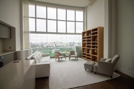 Sala de apartamento à venda com 1 quarto, 111m² em Cidade Monções, São Paulo