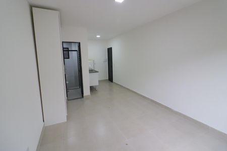 Quarto/Cozinha de kitnet/studio para alugar com 1 quarto, 21m² em Presidente Altino, Osasco