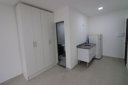 Quarto/Cozinha de kitnet/studio para alugar com 1 quarto, 21m² em Presidente Altino, Osasco