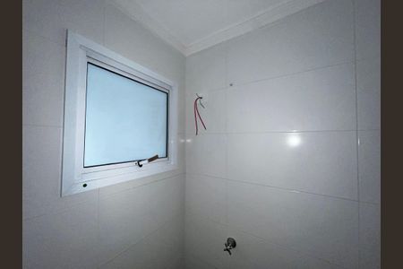 Apartamento à venda com 54m², 2 quartos e 1 vaga Apartamento à venda com 54m², 2 quartos e 1 vagaBanheiro