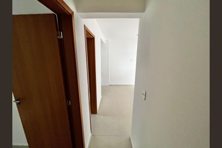 Corredor de apartamento à venda com 2 quartos, 38m² em Água Fria, São Paulo