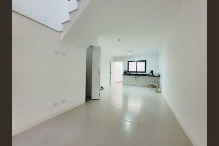 Casa à venda com 110m², 3 quartos e 2 vagas