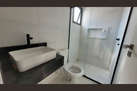 Casa à venda com 110m², 3 quartos e 2 vagas