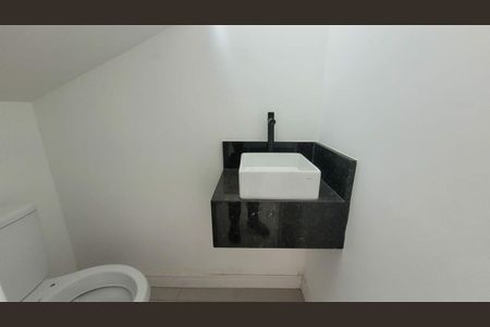 Casa à venda com 110m², 3 quartos e 2 vagas
