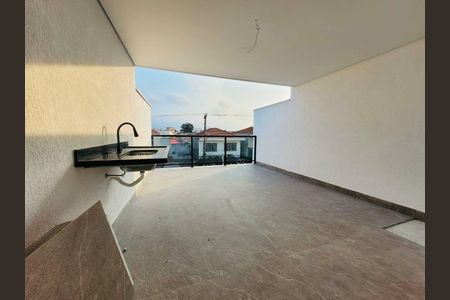 Casa à venda com 110m², 3 quartos e 2 vagas