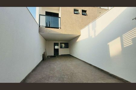 Casa à venda com 110m², 3 quartos e 2 vagas