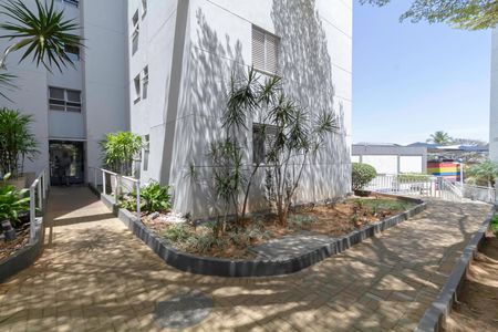 Apartamento à venda com 101m², 3 quartos e 2 vagasEntrada