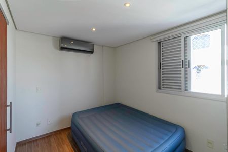 Apartamento à venda com 101m², 3 quartos e 2 vagasSuíte