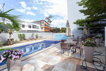 Apartamento à venda com 101m², 3 quartos e 2 vagasÁrea comum - Piscina