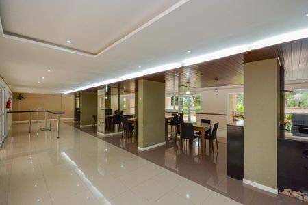 Apartamento à venda com 58m², 2 quartos e 1 vaga Apartamento à venda com 58m², 2 quartos e 1 vagaÁrea comum - Salão de festas
