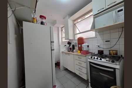Cozinha de apartamento à venda com 2 quartos, 55m² em Padre Eustáquio, Belo Horizonte