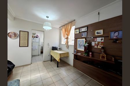 Sala de apartamento à venda com 2 quartos, 55m² em Padre Eustáquio, Belo Horizonte