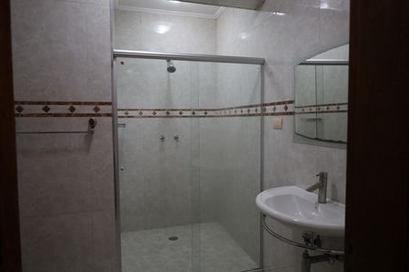 Casa à venda com 590m², 5 quartos e 4 vagasBanheiro